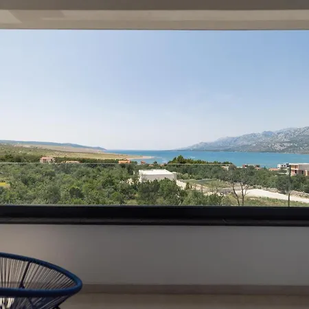 Stellante Villa *