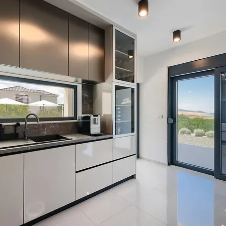 Stellante Villa Jasenice (Zadar)